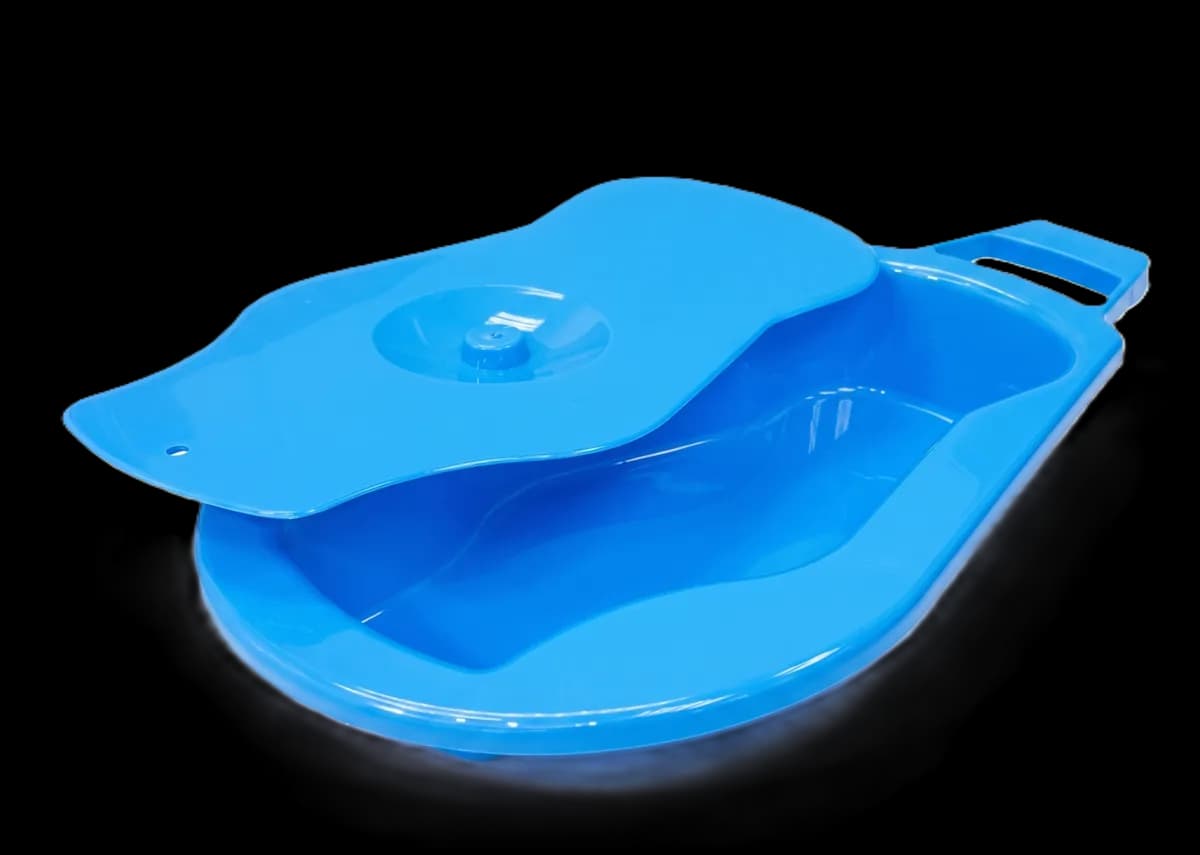 Bedpan With Cover